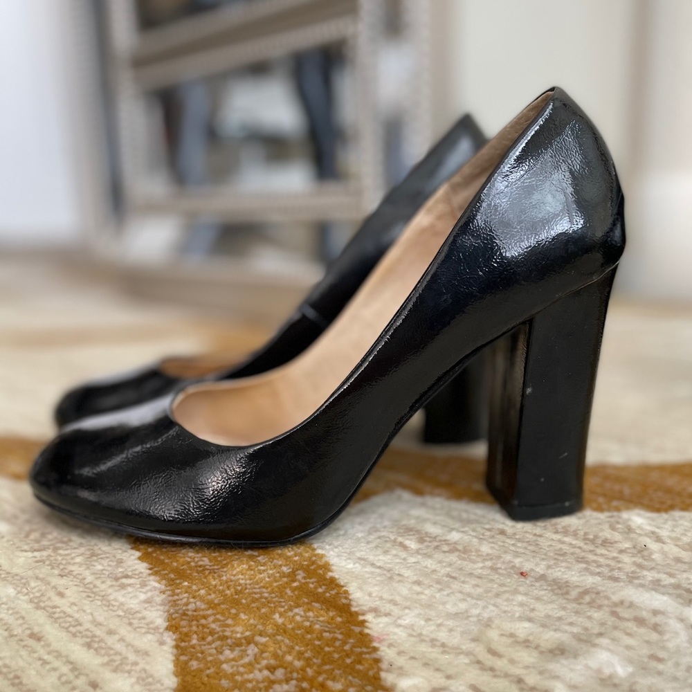 Chinese Laundry patent leather heels